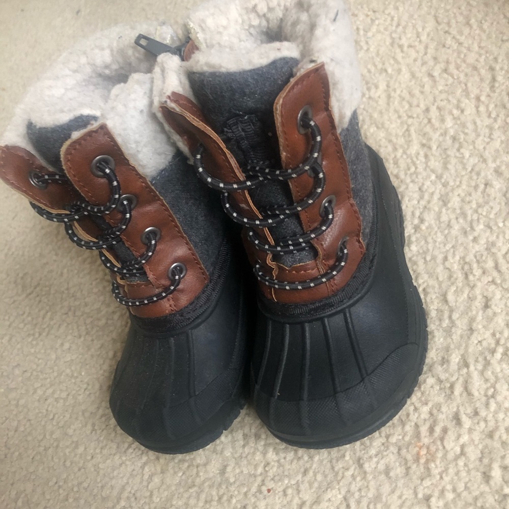 Osh Kosh Boots